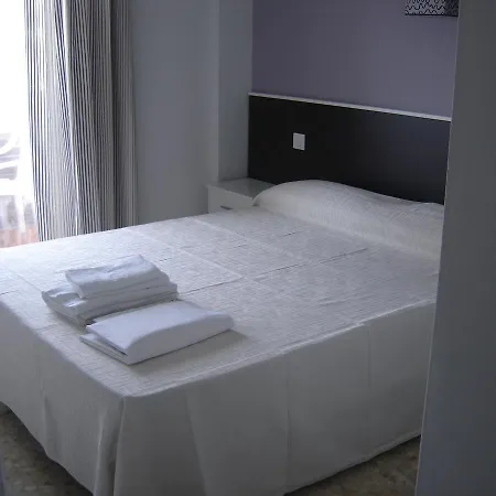 Apartment - Apartamento Francesc Cambo Lloret de Mar